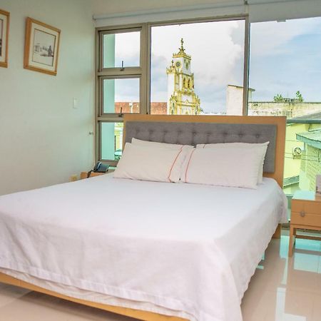 Onoma Hotel Lorica Luaran gambar