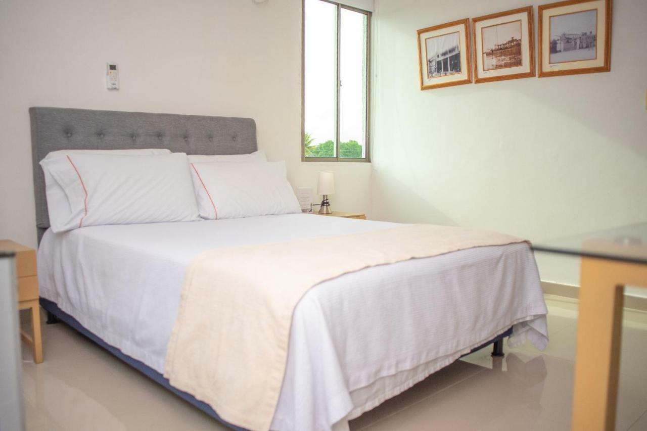 Onoma Hotel Lorica Luaran gambar